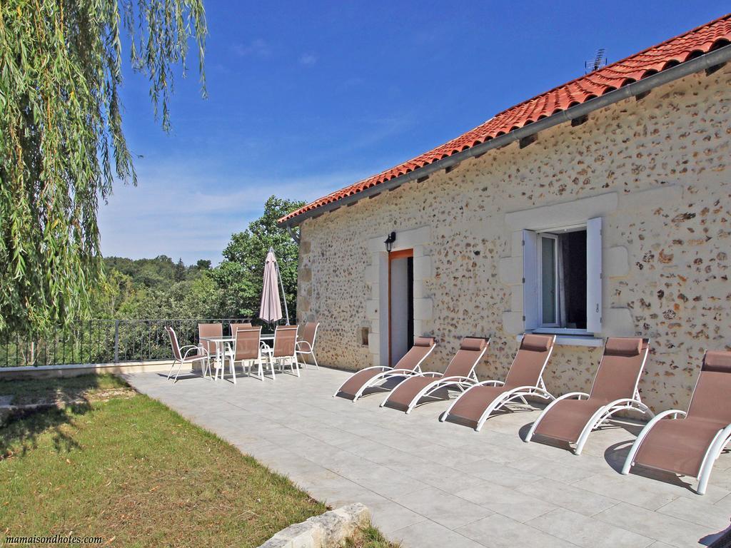 Gites De Pouzelande Sanilhac  Εξωτερικό φωτογραφία